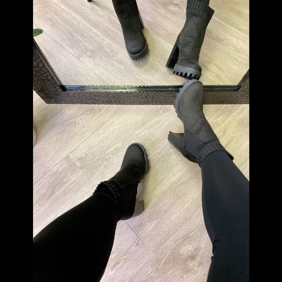 🖤Date Night🖤-Suede - Picture 2 of 3